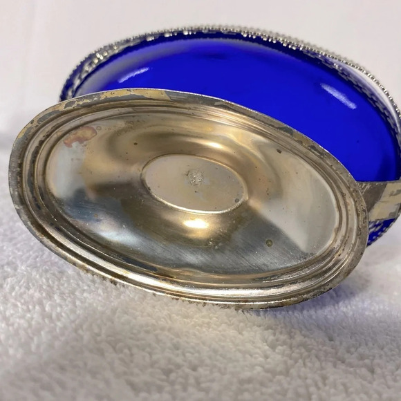 Vintage Silver Tone Pedestal Cobalt  Blue Glass Royal Sapphire Cream & Sugar Set - Picture 12 of 16